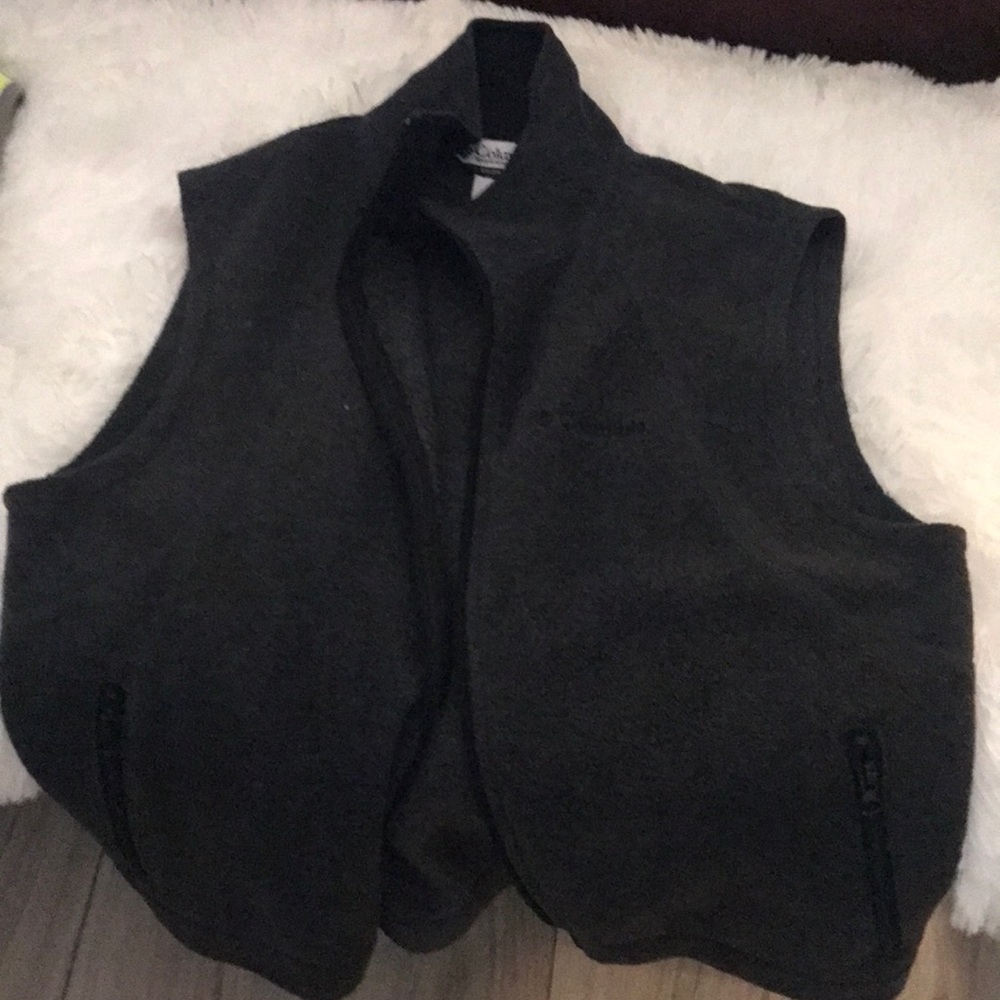 Columbia Vest